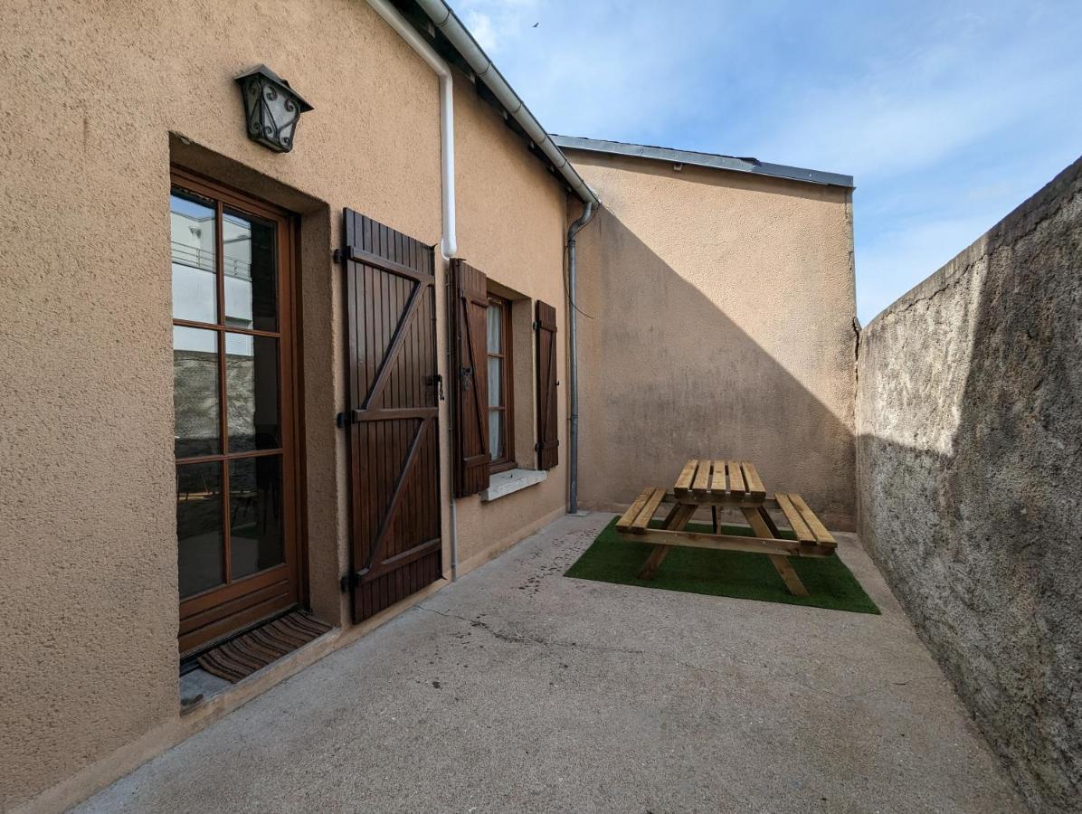 La Petite Chaume Villa Châteauroux Exteriör bild